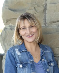 author MaryAnn Clarke